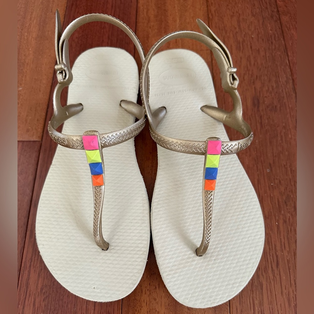 Havaianas Thong Style Flip Flop